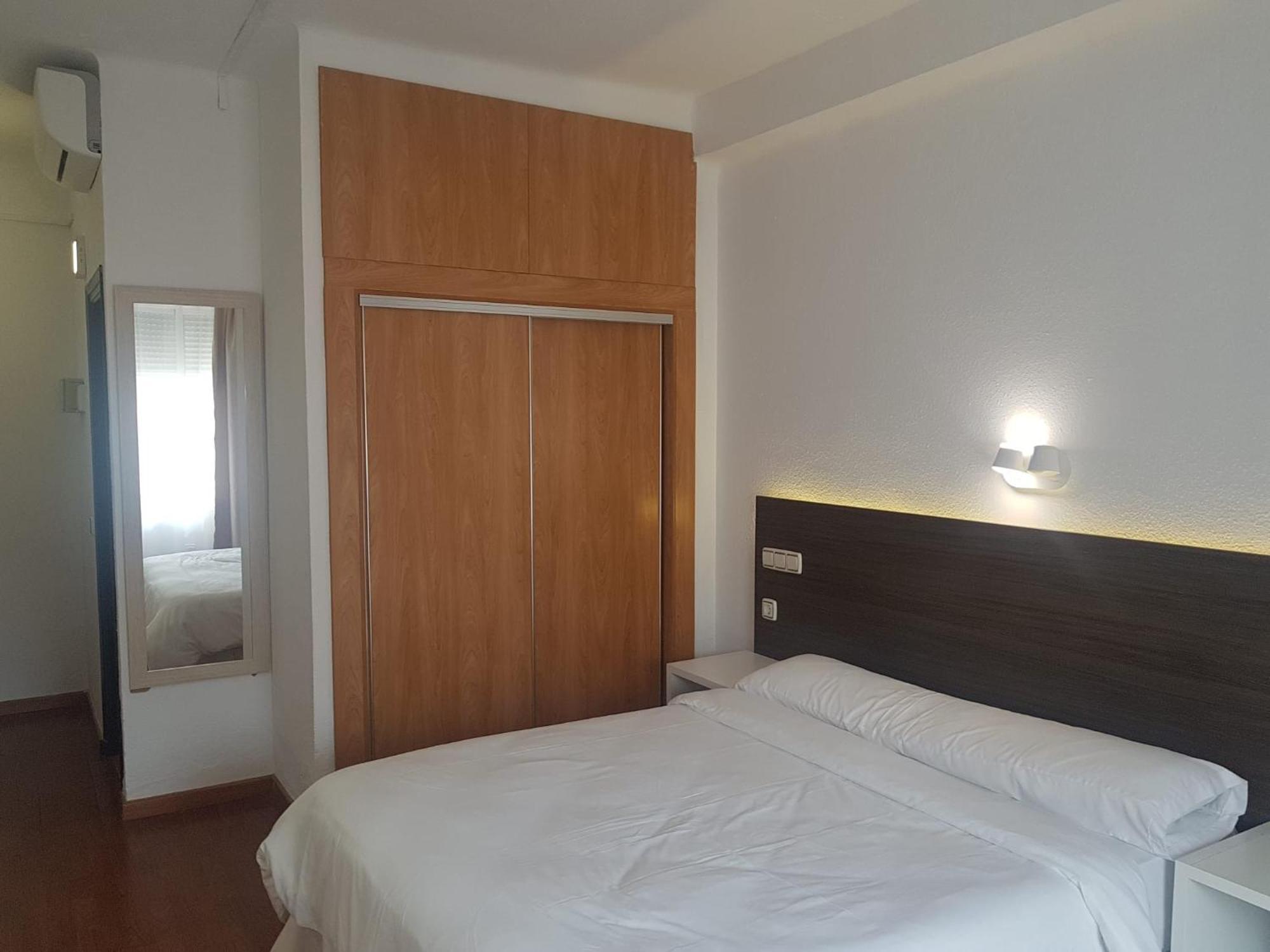 Hotel Torremolinos Centro By Croma Exteriör bild